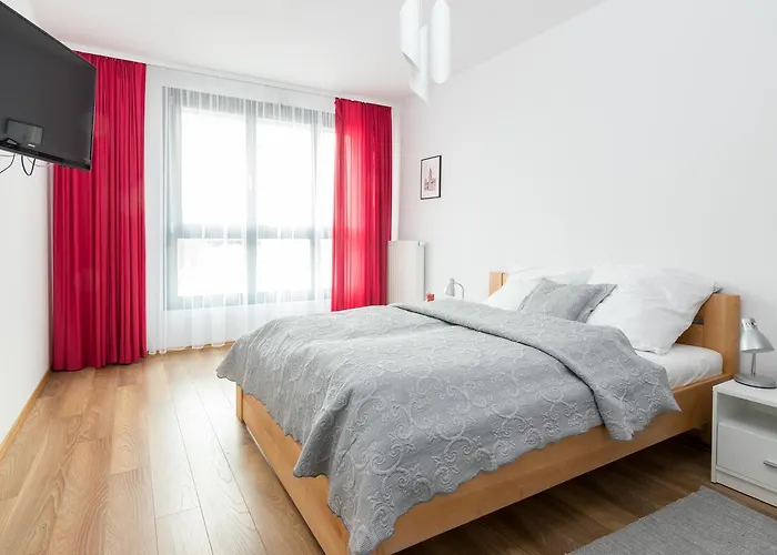 Wawrzynca With Parking